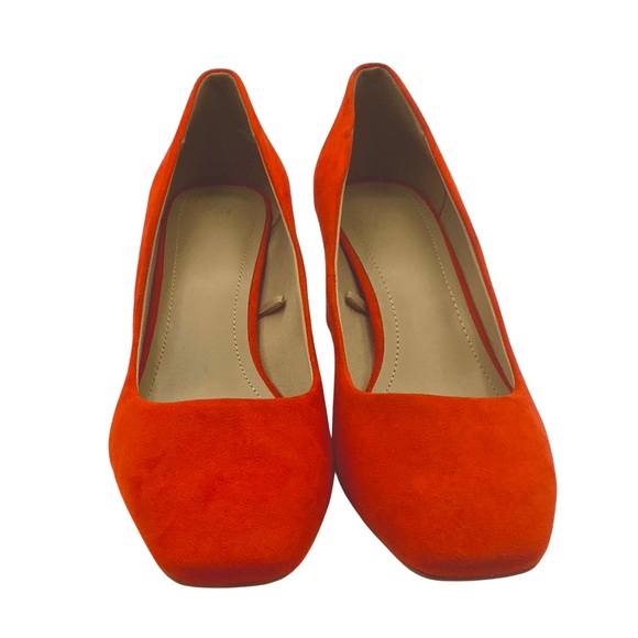 H&M New Faux Suede Block Heel Pump, Size 38 EU/7 US - Picture 3 of 8